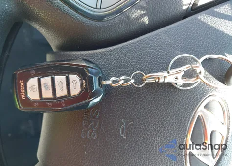 2011 Hyundai Sonata Gls z USA, uszkodzony, nr VIN 5NPEB4AC7BH230916